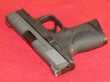 SMITH & WESSON M&P40 COMPACT - 4 of 6