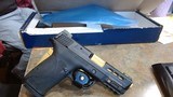 SMITH & WESSON M&P 9 SHIELD M 2.0 PERFORMANCE CENTER - 1 of 4
