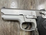 SMITH & WESSON 6906 - 2 of 7