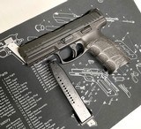 HECKLER & KOCH HK VP9 - 1 of 7