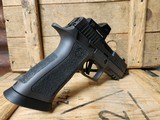 SIG SAUER P320 XCARRY LEGION - 3 of 5