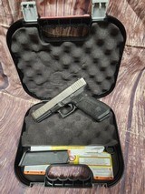 GLOCK 17 GEN 5 - 1 of 6