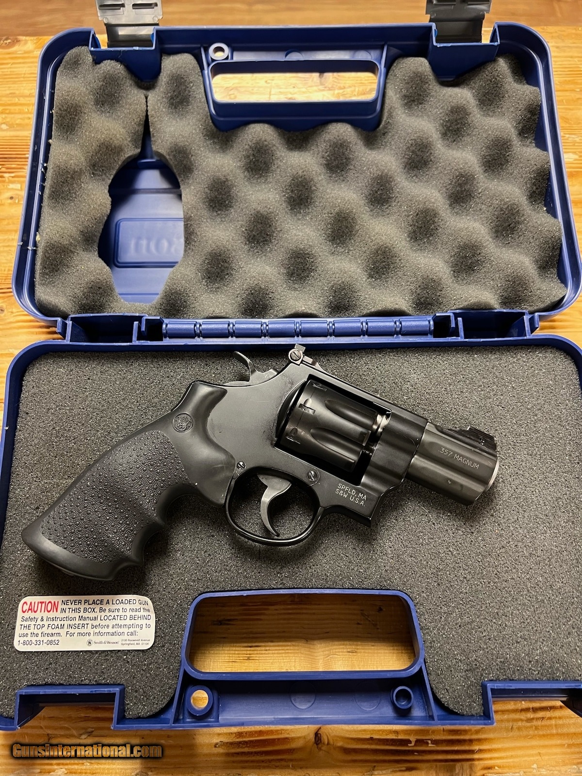 Smith And Wesson 327 Night Guard