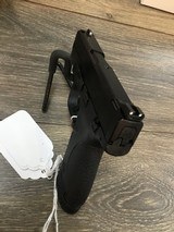 SMITH & WESSON M&P 9 sheild - 4 of 4