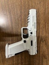 Canik TP9SFx Whiteout - 3 of 4