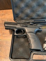 MAGNUM RESEARCH DESERT EAGLE - 3 of 4