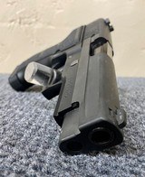 SIG SAUER P226 - 5 of 5