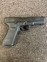 GLOCK 17Gen 5 - 2 of 2