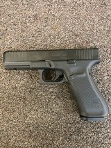GLOCK 17Gen 5 - 1 of 2