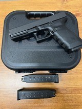 GLOCK 21 GEN 4 - 1 of 5