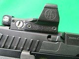 SIG SAUER P320 CUSTOM - 6 of 8