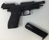 SIG SAUER P226 MK25 - 3 of 4