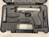 SMITH & WESSON M&P9 M2.0 COMPACT - 3 of 3