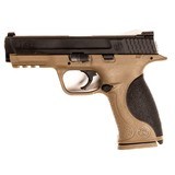 SMITH & WESSON M&P40 - 2 of 4