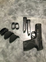 SMITH & WESSON M&P9 2.0 COMPACT - 1 of 5