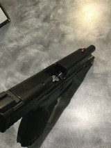 SMITH & WESSON M&P9 2.0 COMPACT - 3 of 5