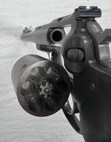 RUGER SUPER REDHAWK 454 Casull or 45 Long Colt - 3 of 4