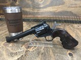 RUGER NEW MODEL BLACKHAWK .357 MAGNUM - 1 of 4