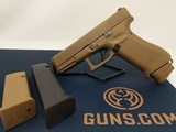 GLOCK 19x - 1 of 3