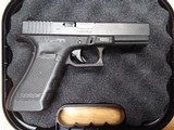 GLOCK 22 G22 GEN 4 .40 (Night Sights) POLICE TRADE IN - 1 of 3