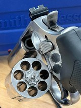 SMITH & WESSON 686 PLUS - 4 of 6