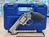 SMITH & WESSON 686 PLUS - 1 of 6