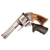 SMITH & WESSON MODEL 629-6 CLASSIC - 4 of 5