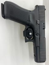 GLOCK 17 g17 gen 5 - 3 of 7