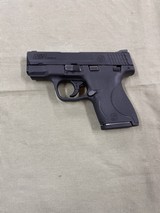 SMITH & WESSON M&P 9 SHIELD - 2 of 4