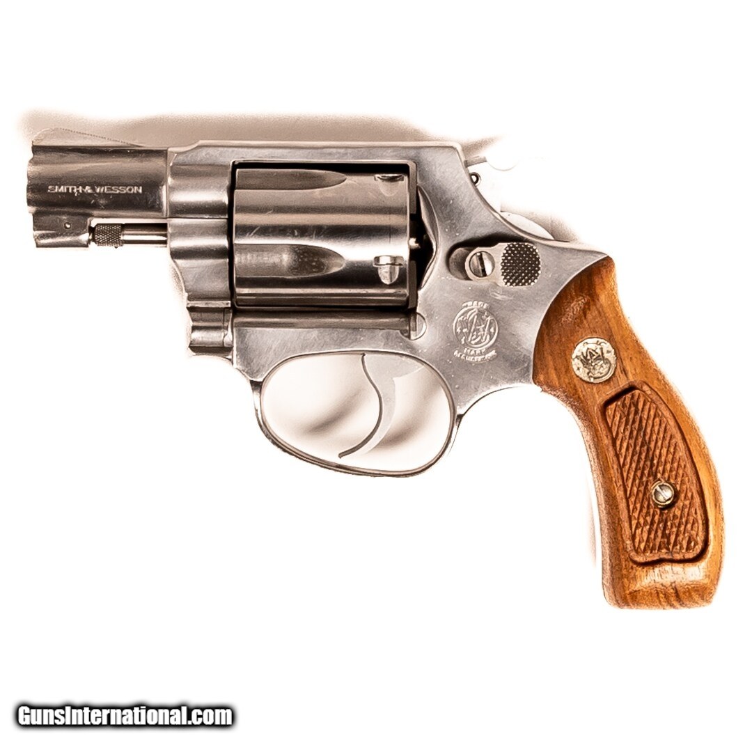 SMITH & WESSON MODEL 60