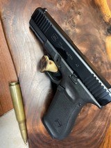 GLOCK 22 - 2 of 2