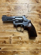 SMITH & WESSON MODEL 60-10 - 2 of 2