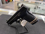 SMITH & WESSON 380 Shield EZ M2.0 - 4 of 4