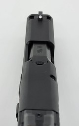 SMITH & WESSON M&P 9 SHIELD - 3 of 7