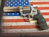 SMITH & WESSON 629 CLASSIC - 3 of 5