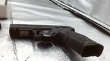 TAURUS TX 22 COMPACT - 2 of 6