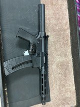 SMITH & WESSON M&P 15-22 - 2 of 3