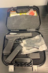 GLOCK G22 GEN 4 - 1 of 3