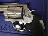 SMITH & WESSON S&W500 - 2 of 6