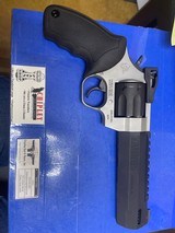 TAURUS RAGING HUNTER - 1 of 6