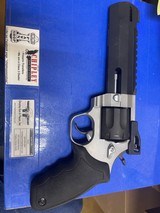 TAURUS RAGING HUNTER - 4 of 6