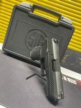 SIG SAUER P320 Full Size 9mm - 4 of 7
