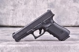 GLOCK 17 G17 GEN 4 9MM W/ 3 MAGS (POLICE TRADE-IN) - 2 of 5