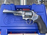 SMITH & WESSON 629 - 2 of 2