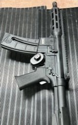 SMITH & WESSON M&P 15-22 - 2 of 4