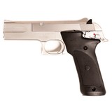 SMITH & WESSON MODEL 2206 - 2 of 4