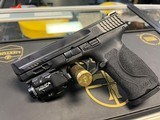 SMITH & WESSON M&P9 M2.0 9MM LUGER (9X19 PARA) - 1 of 4