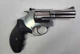 SMITH & WESSON 60 - 2 of 5