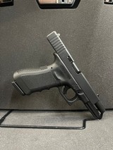 GLOCK G17 GEN 3 - 2 of 3