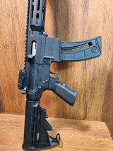 SMITH & WESSON M&P 15-22 - 3 of 5